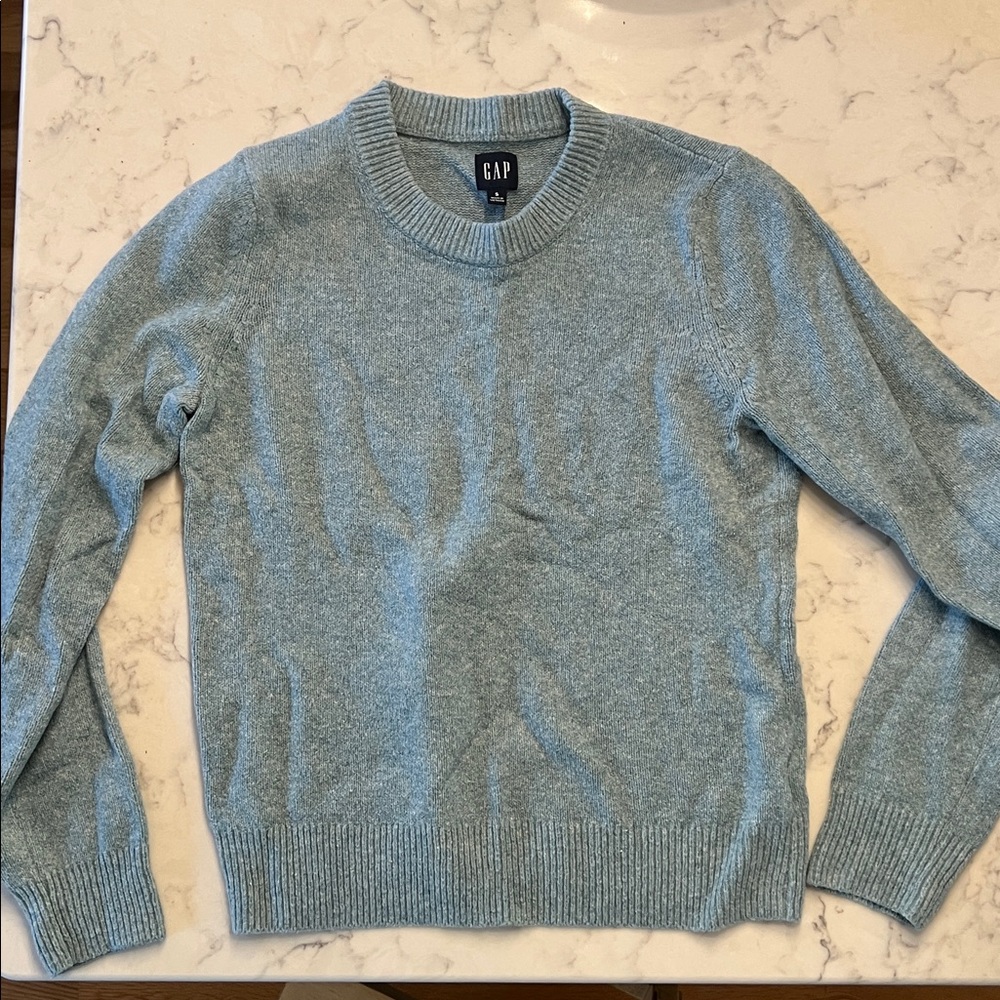 GAP Women’s Light Blue Crewneck Sweater, S